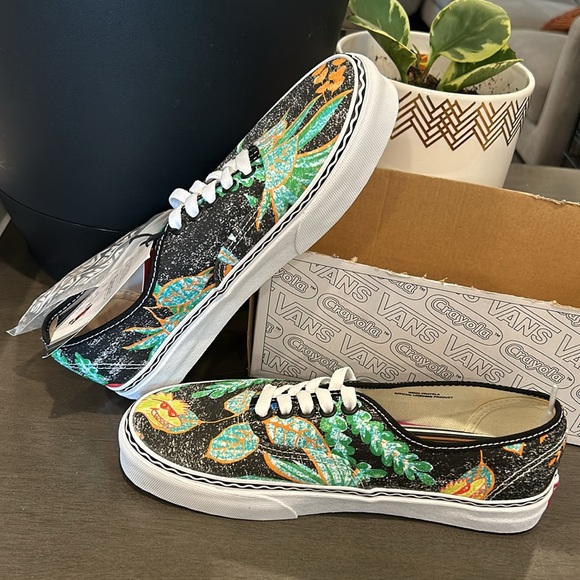 Vans x Crayola Authentic Sneaker - Picture 2 of 7